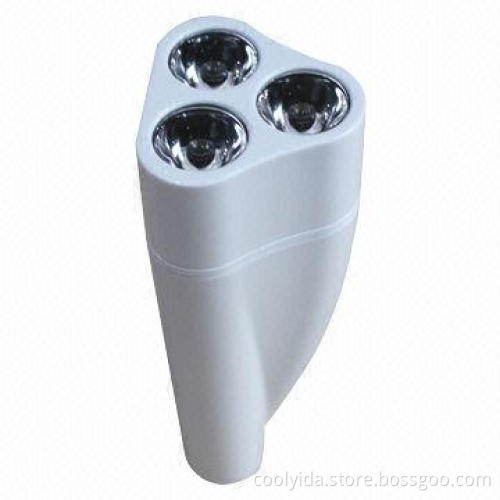 Power Bank with Capacity of 4,400mAh, 45 x 47 x 137mm Dimensions